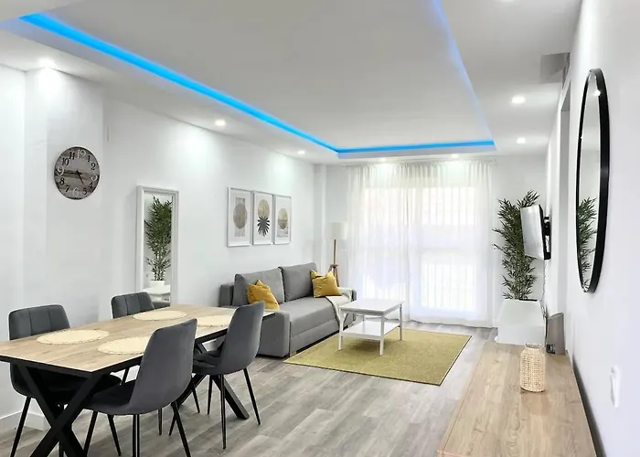 Lovely Apartment In Nueva Andalucia Pass The Keys